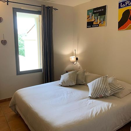 Appartement Cosy Avec Climatisation Reversible Golf De Saumane Luaran gambar